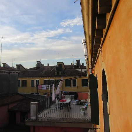 Train Station Guest house 3*